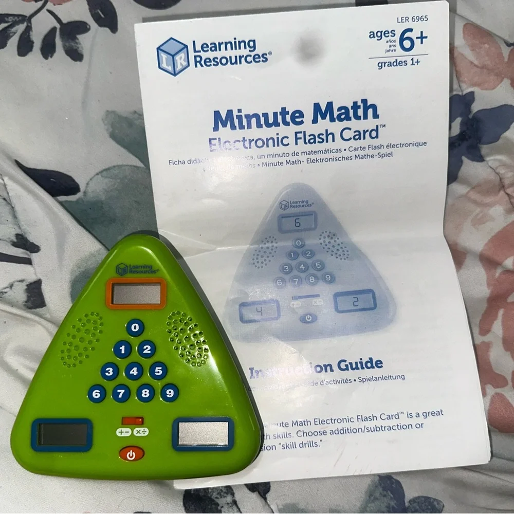 Learning Resources Minute Math Electronic Flash Card - Picture 1 of 3